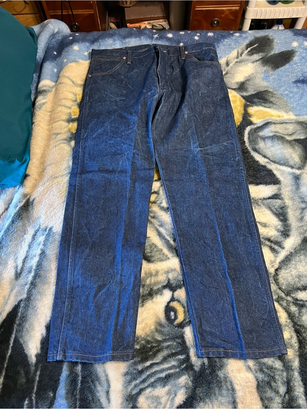 Wrangler Straight-Leg Dark Blue Denim Jeans